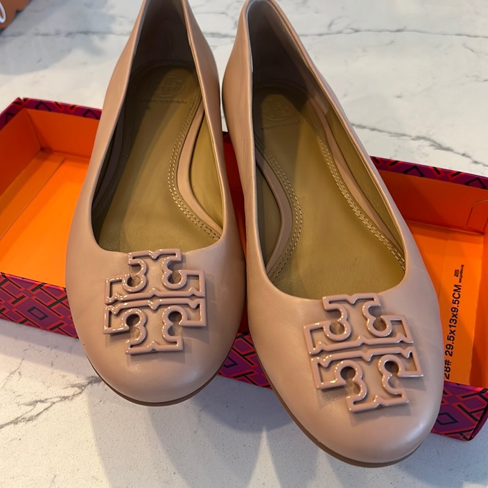 Tory Burch flats